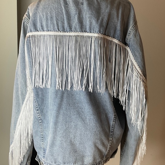 Denim Jacket with Fringe O/S Boho - Picture 5 of 13
